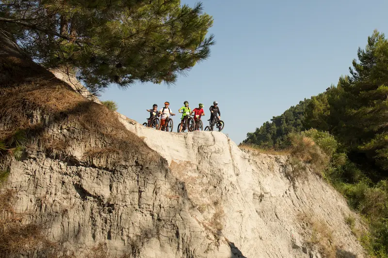 MTB group adventure on the scenic white ridges of the Argentina Valley, Liguria, during the 5-day Azur Tour Extended.